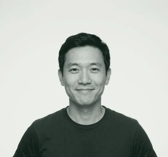 Porträt von Akira Arnold, Datenjournalist
