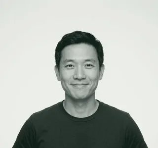 Porträt von Akira Arnold, Datenjournalist