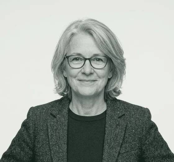 Porträt von Faith Fischer, Archivleiterin